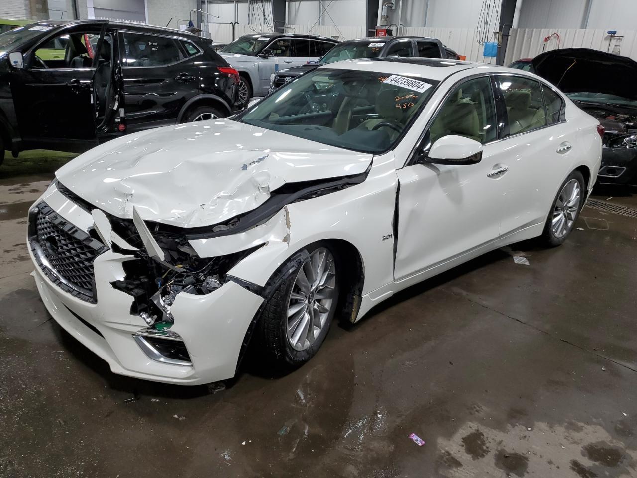 2018 INFINITI Q50 LUXE