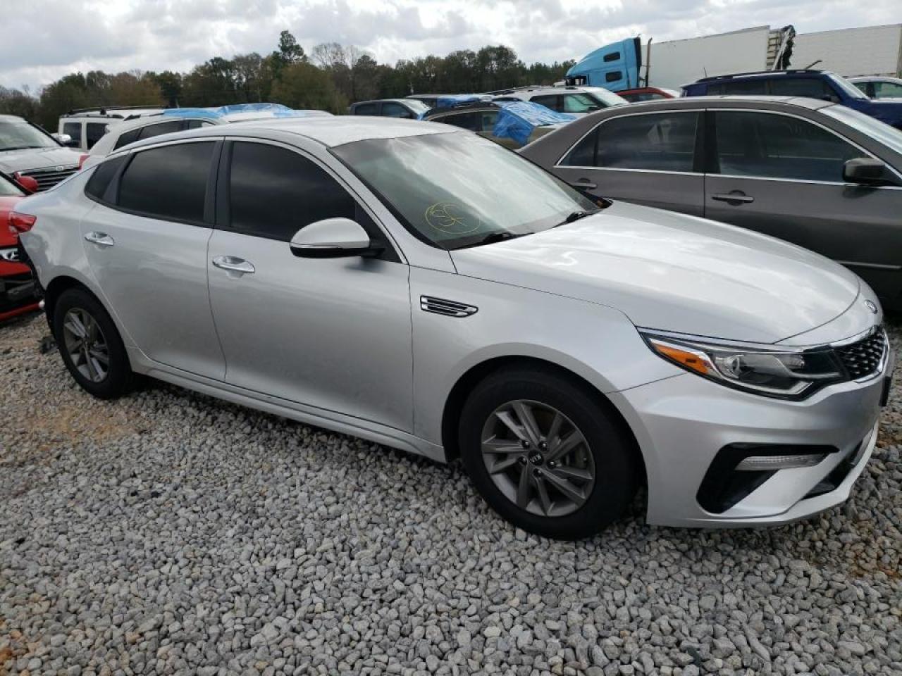 2020 KIA OPTIMA LX - Фото 4