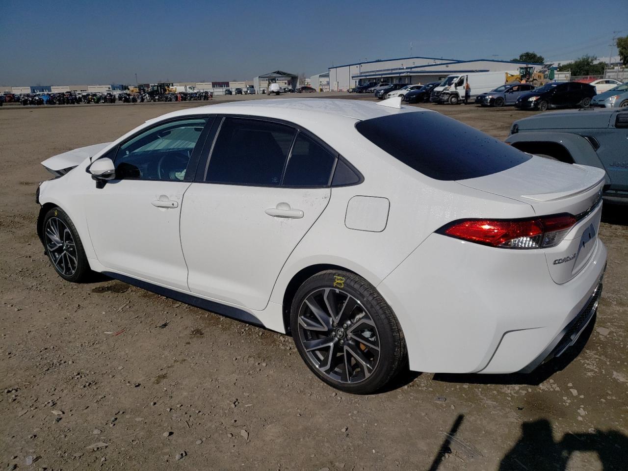 2020 TOYOTA COROLLA SE - Image 2