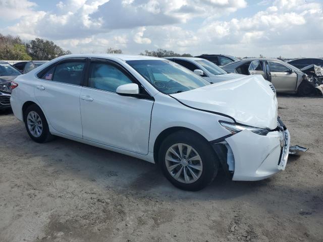 2016 Toyota Camry Le - Фото 4