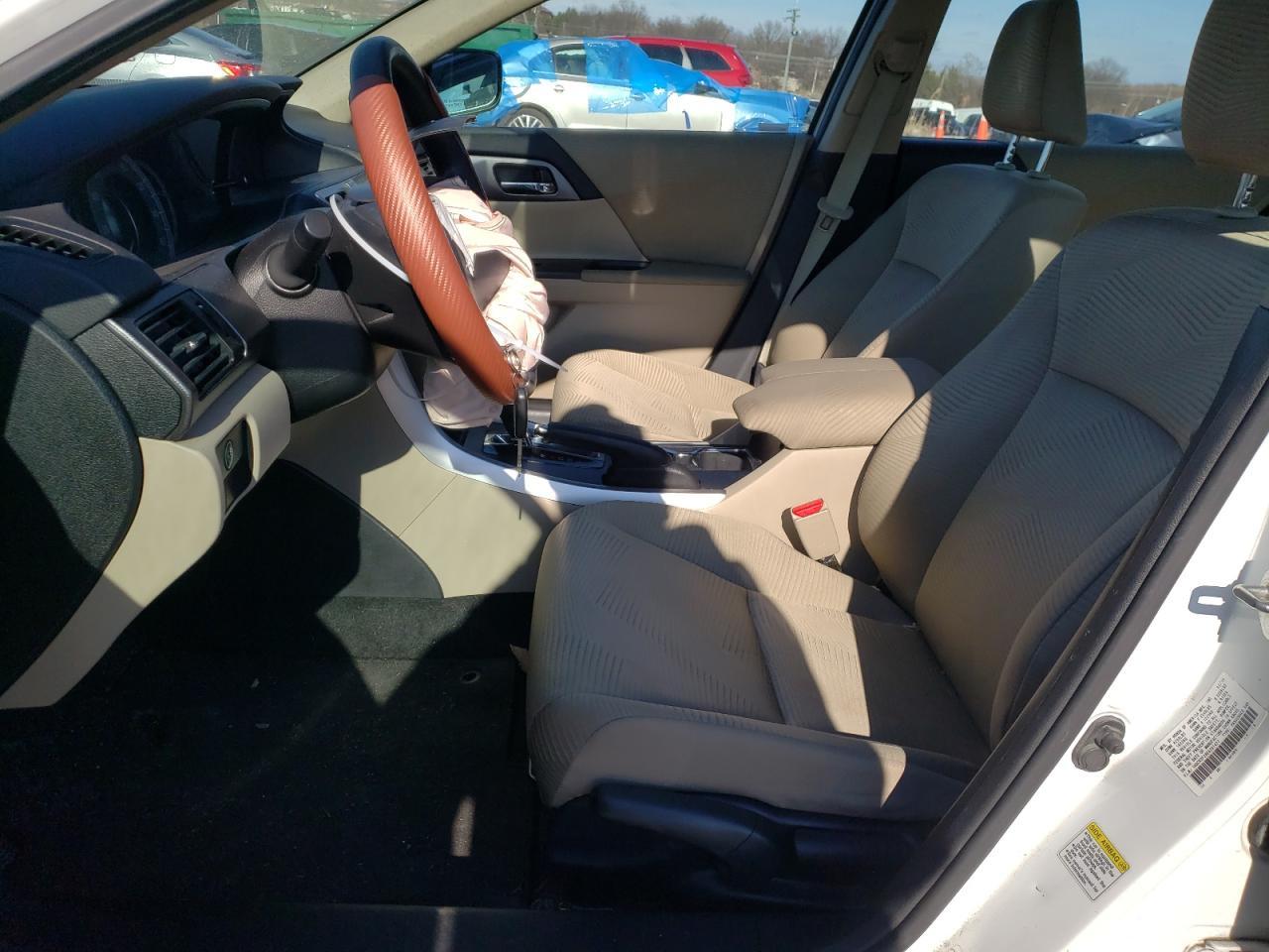 2014 HONDA ACCORD LX - Фото 7