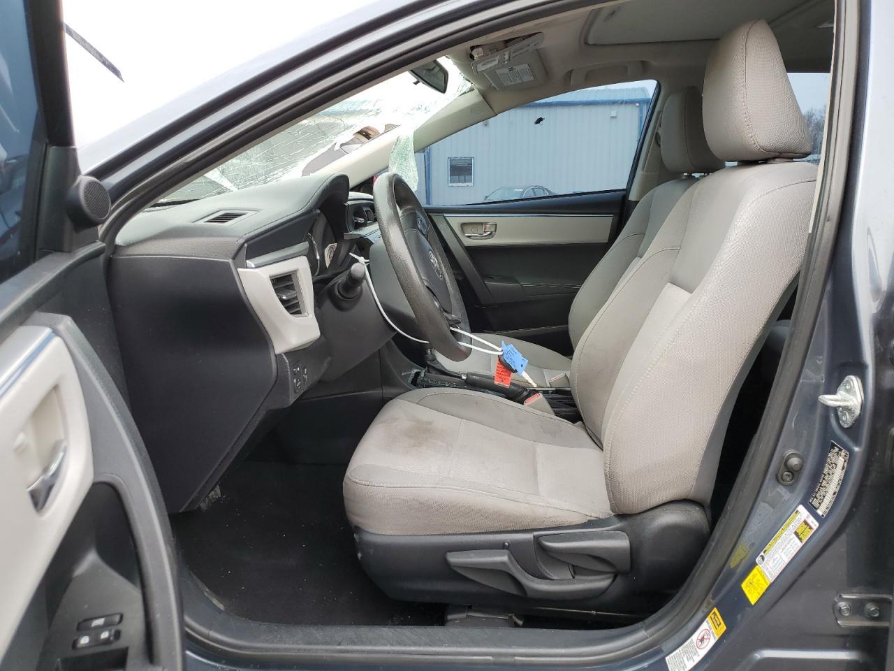 2015 TOYOTA COROLLA L - Image 7