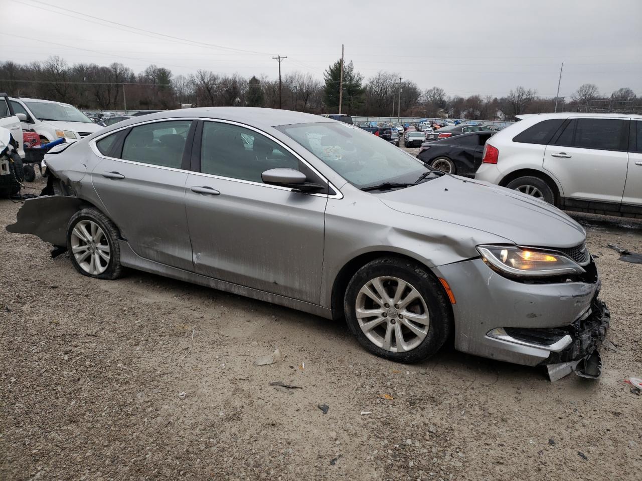 2015 CHRYSLER 200 LIMITE - Image 4