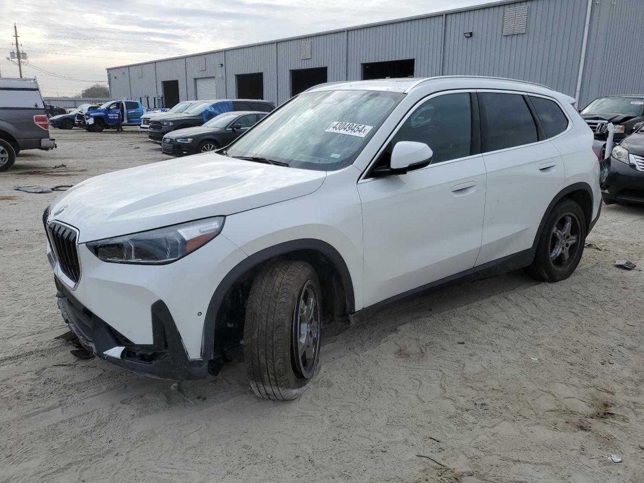 2023 BMW X1 XDRIVE2 car image