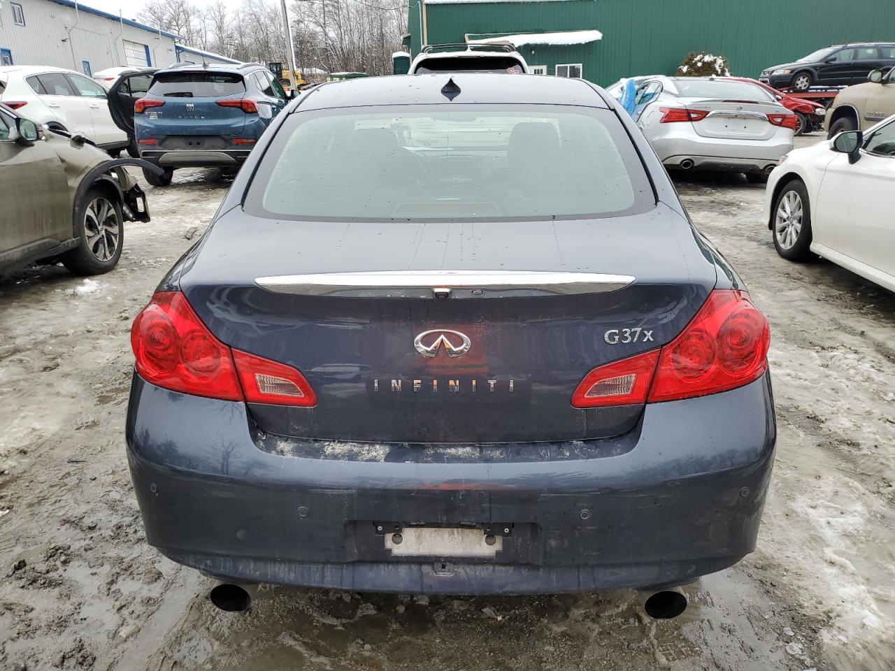 2012 INFINITI G37 - Image 6