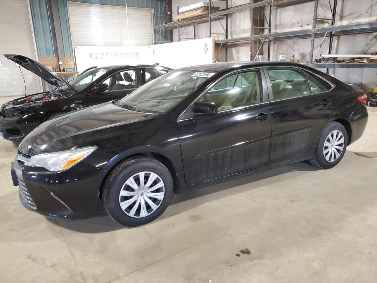 2016 TOYOTA CAMRY LE