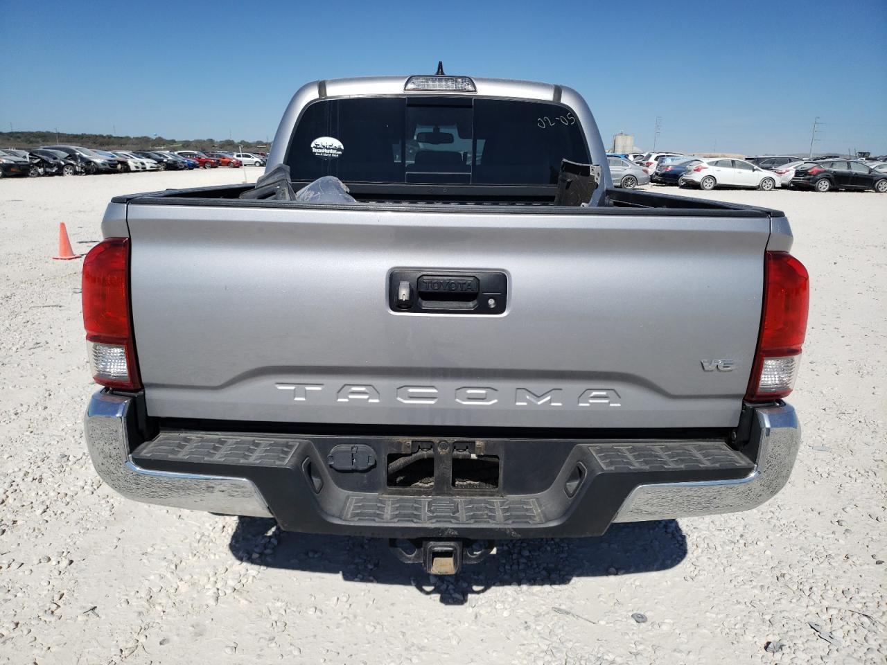 2017 TOYOTA TACOMA DOU - Фото 6