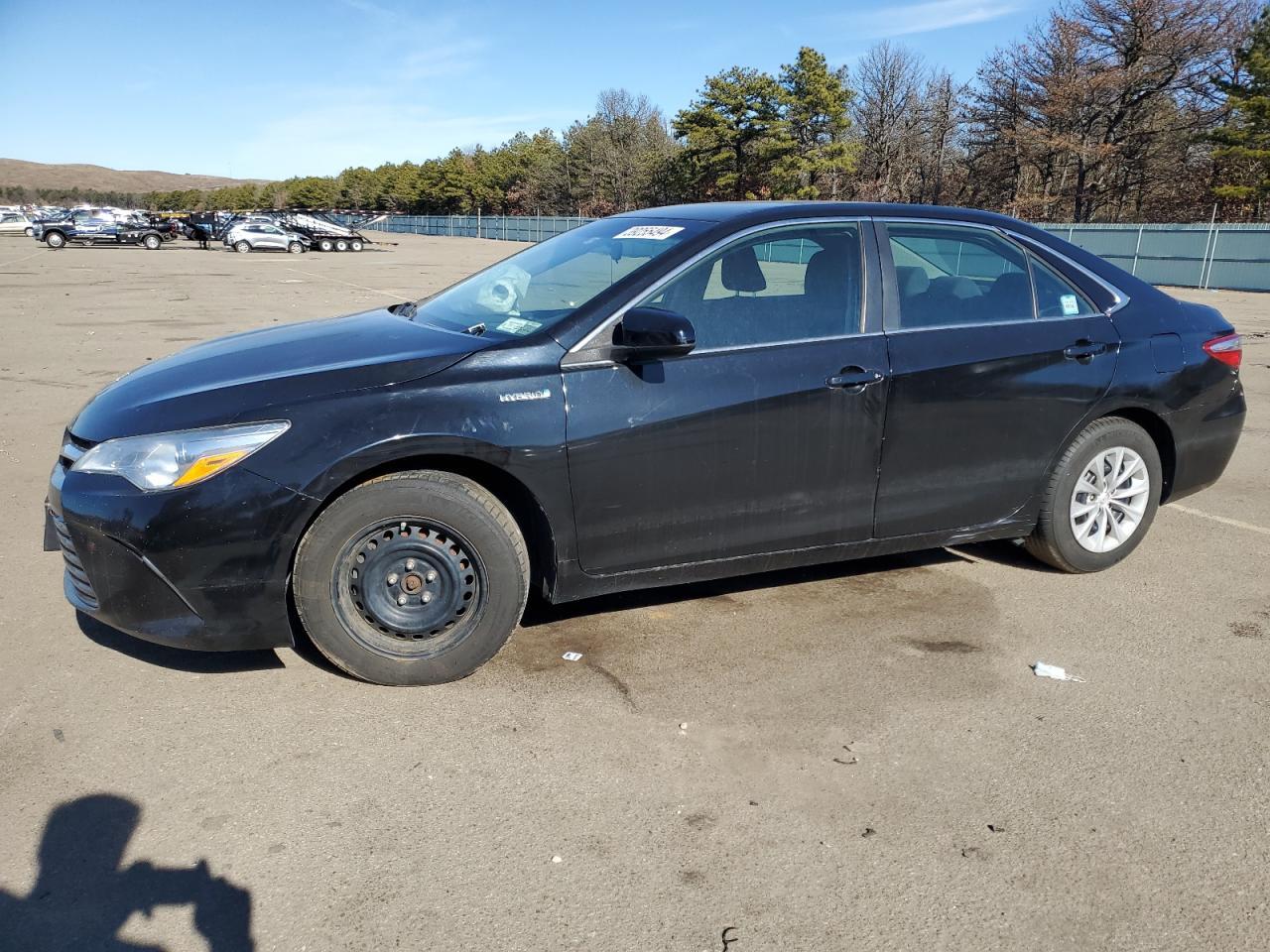 2016 TOYOTA CAMRY HYBR
