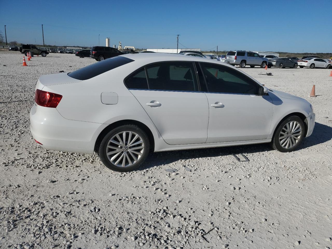 2014 VOLKSWAGEN JETTA SEL - Image 3