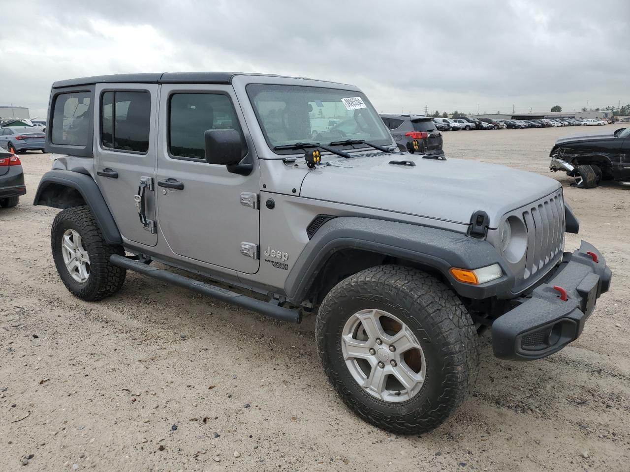 2019 JEEP WRANGLER U - Image 4