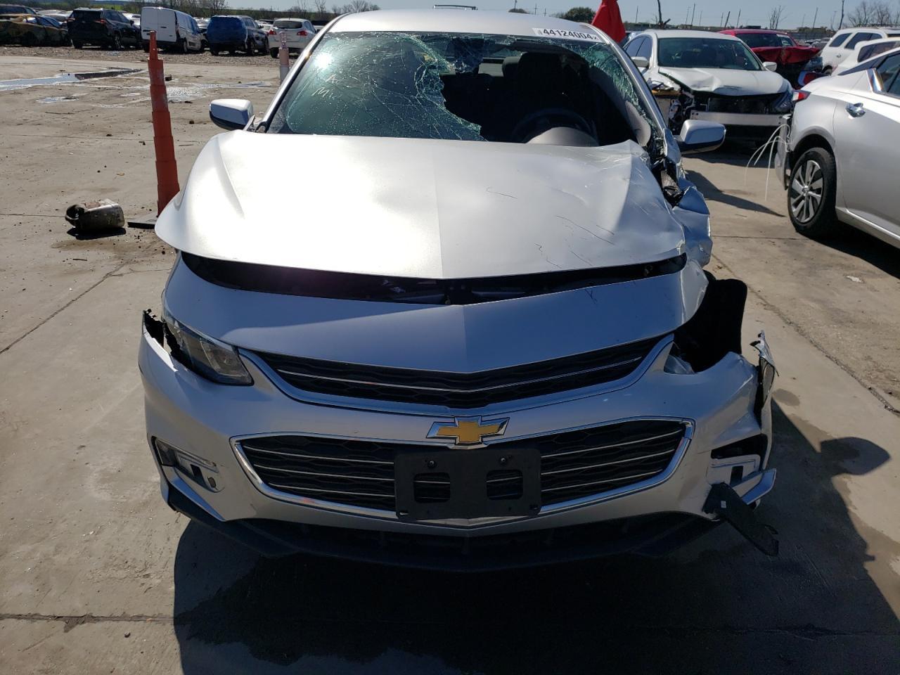 2017 CHEVROLET MALIBU LT - Image 5
