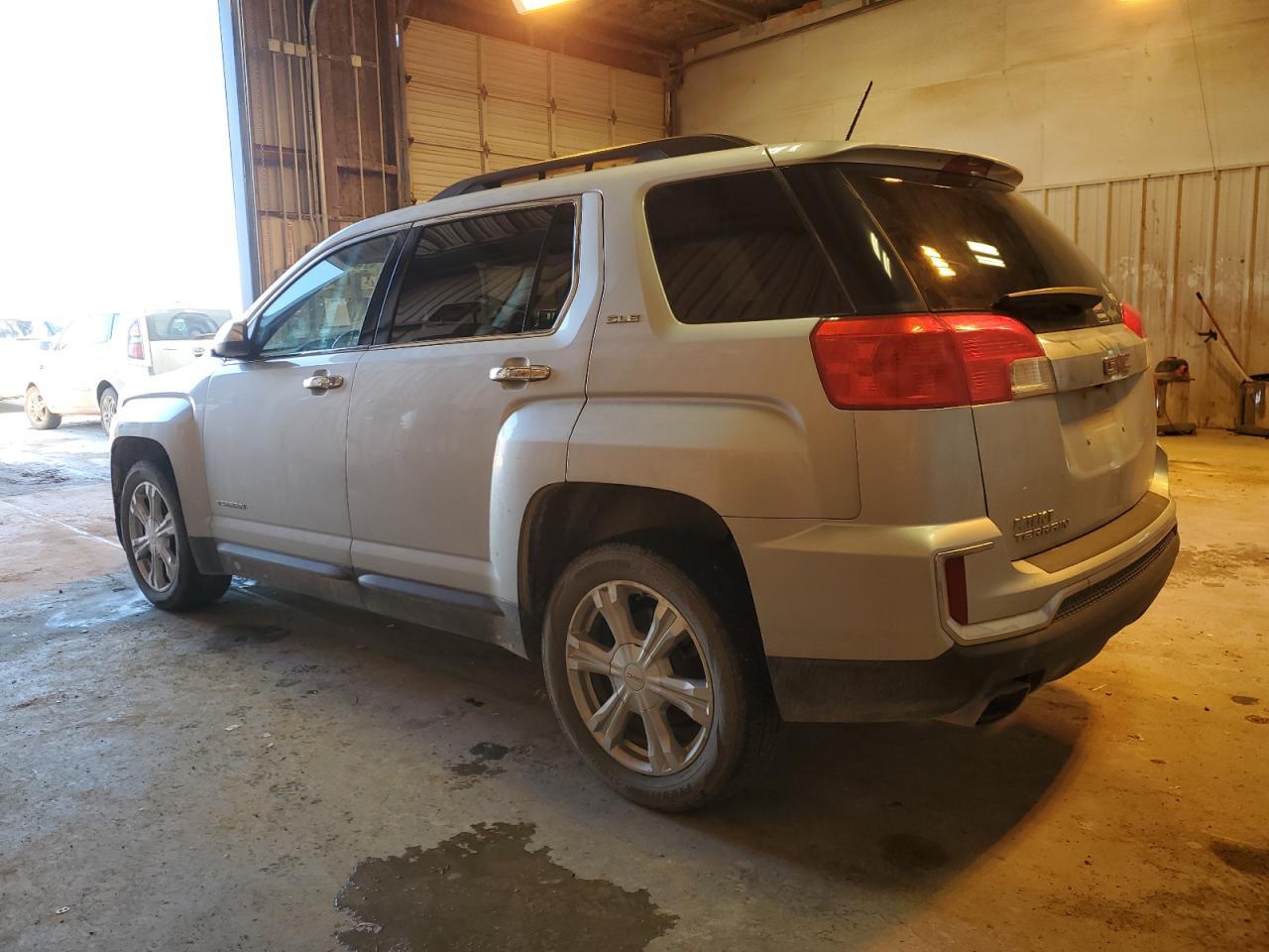 2016 GMC TERRAIN SL - Фото 2