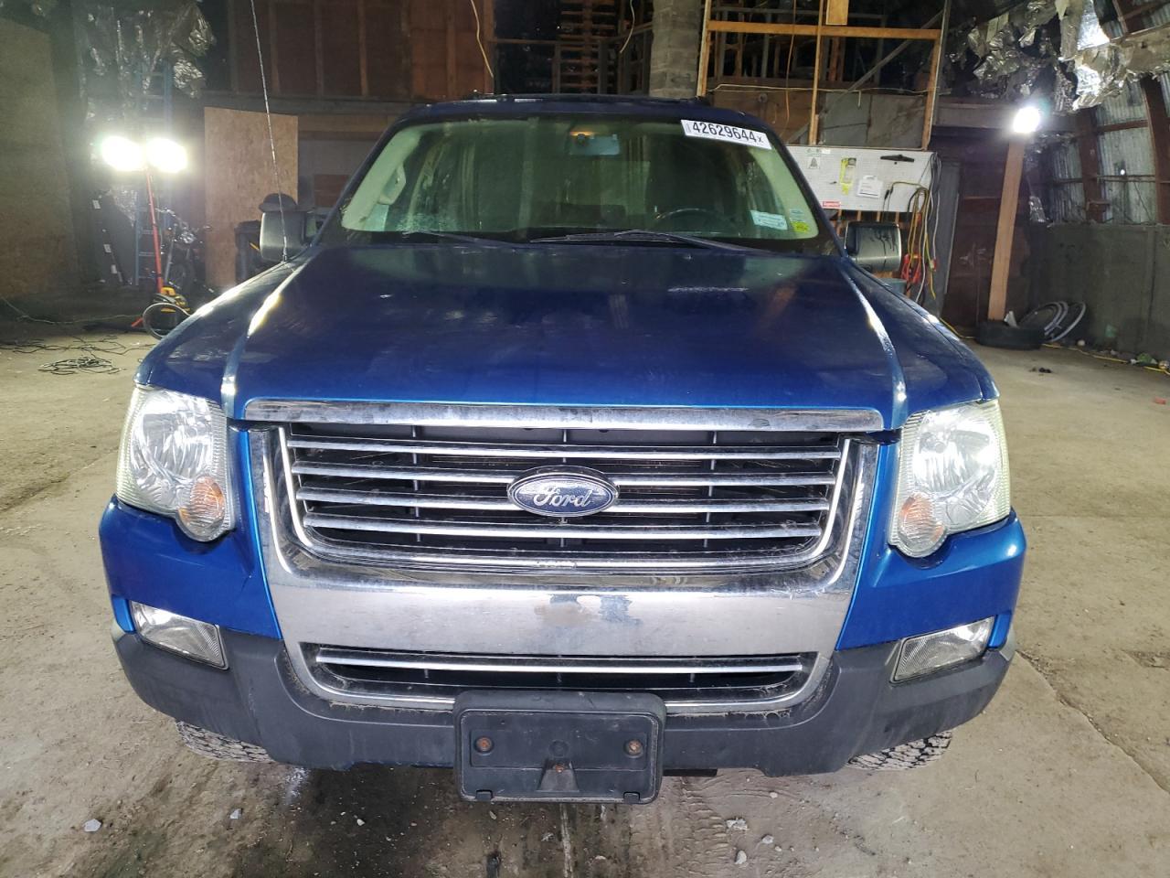2010 FORD EXPLORER X - Image 5