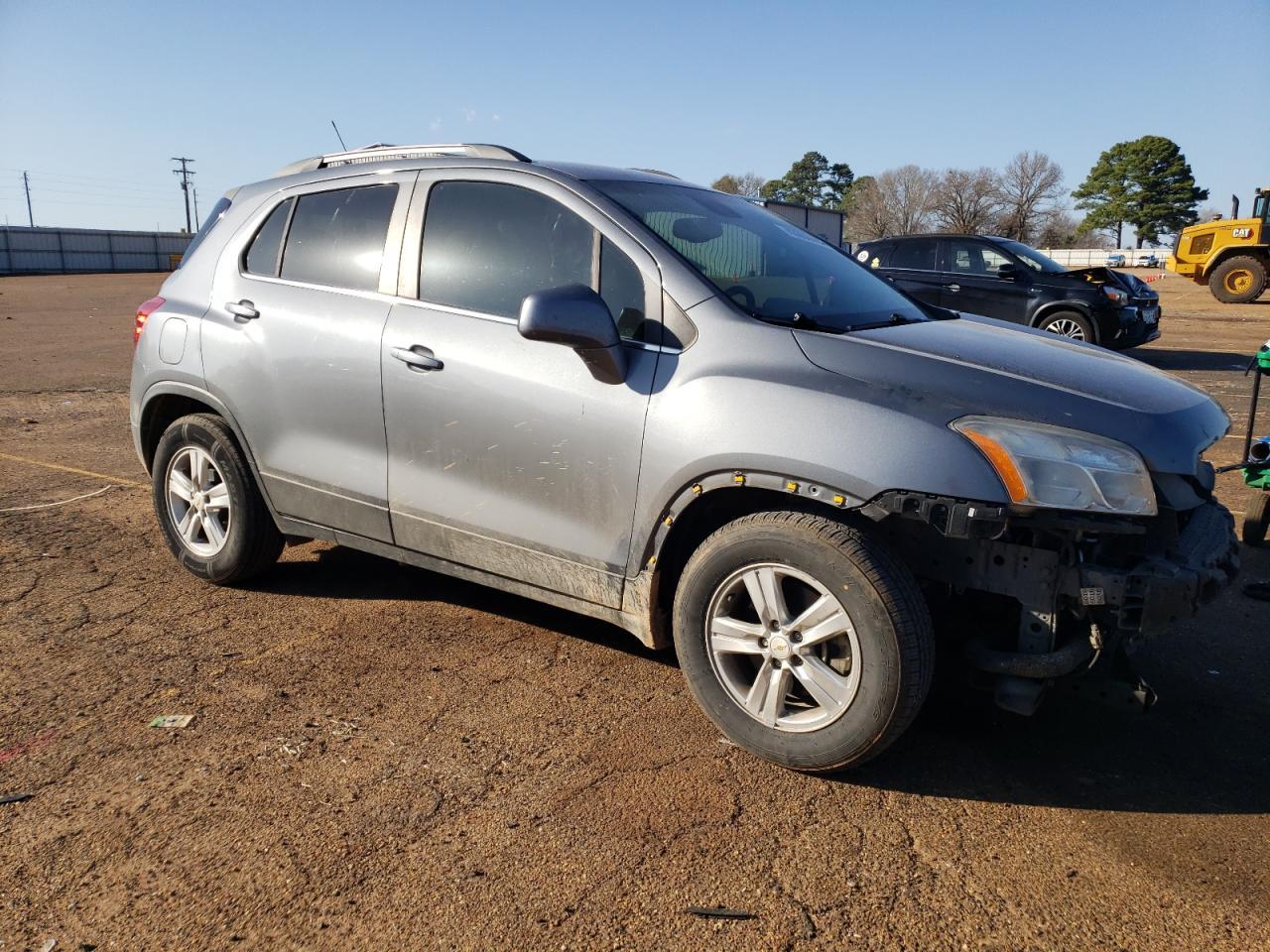2015 CHEVROLET TRAX 1LT - Image 4