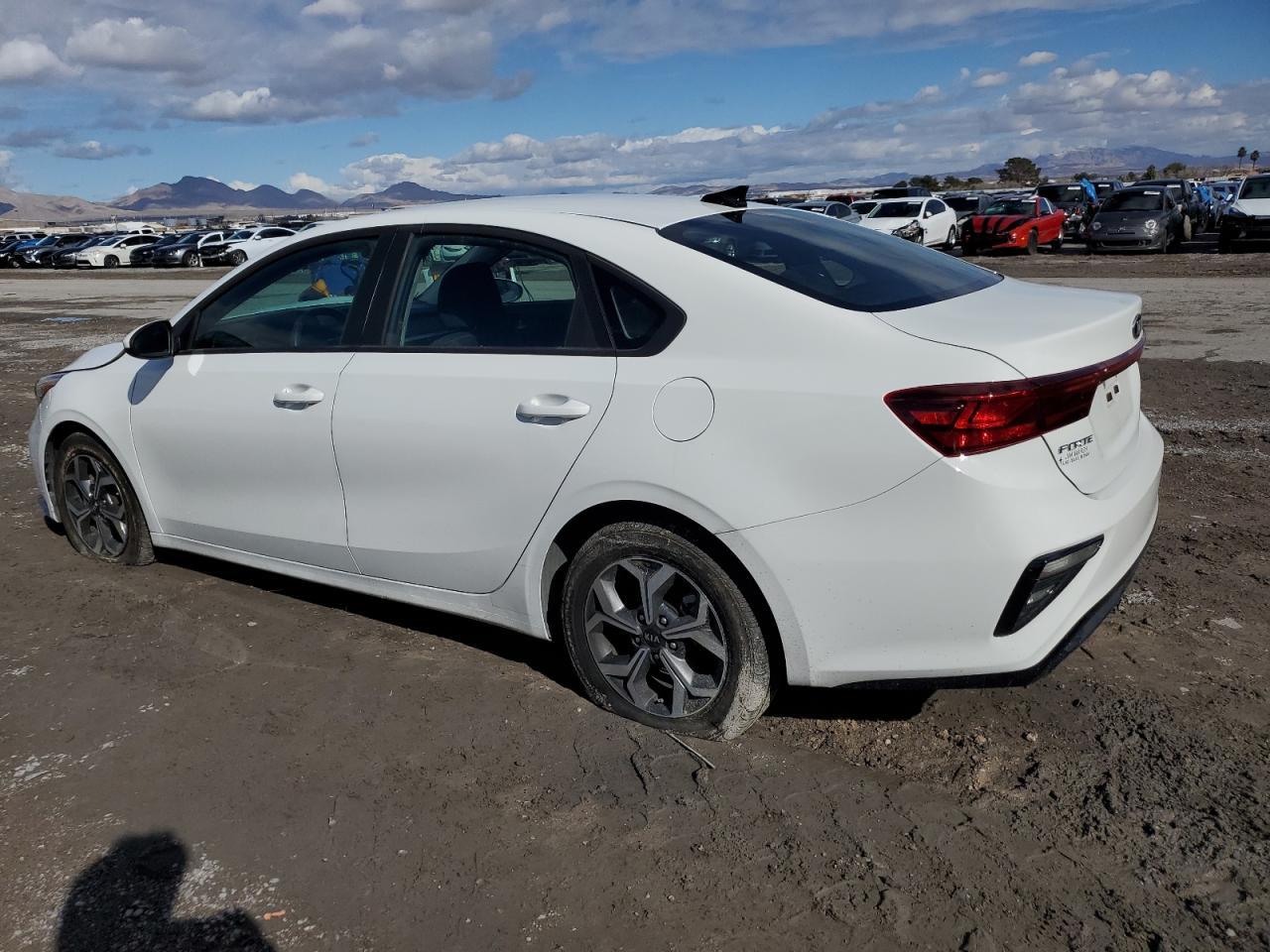 2021 KIA FORTE FE - Image 2