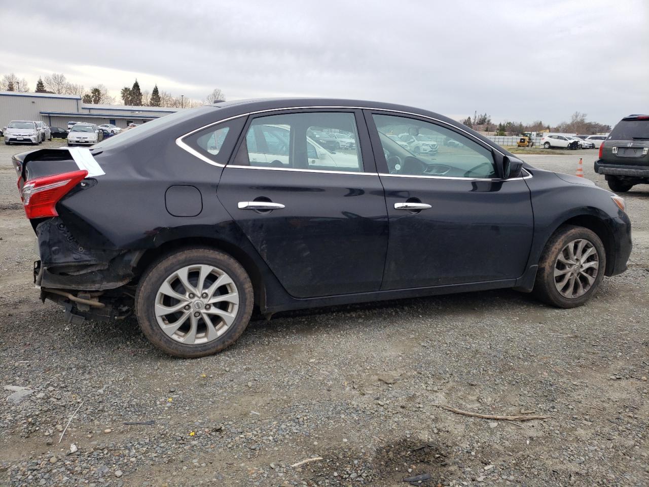 2018 NISSAN SENTRA S - Фото 3