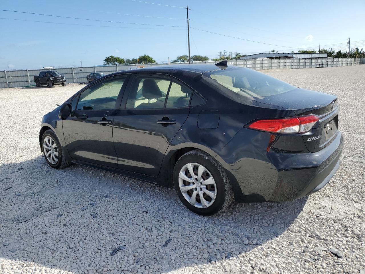 2020 TOYOTA COROLLA LE - Image 2