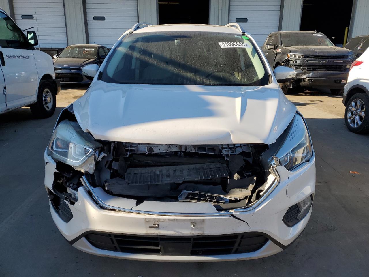 2017 FORD ESCAPE TIT - Image 5