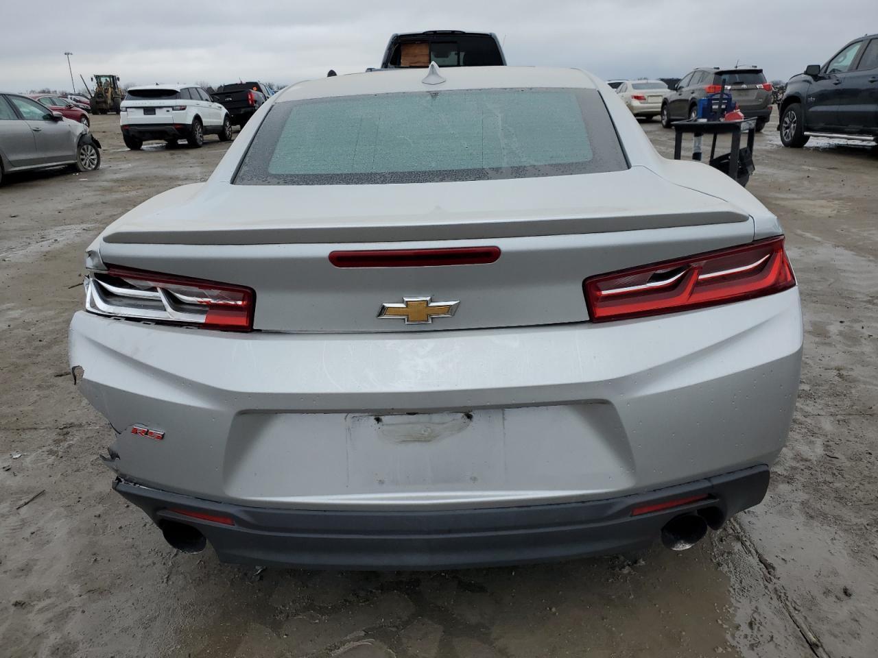 2018 CHEVROLET CAMARO LT - Image 6