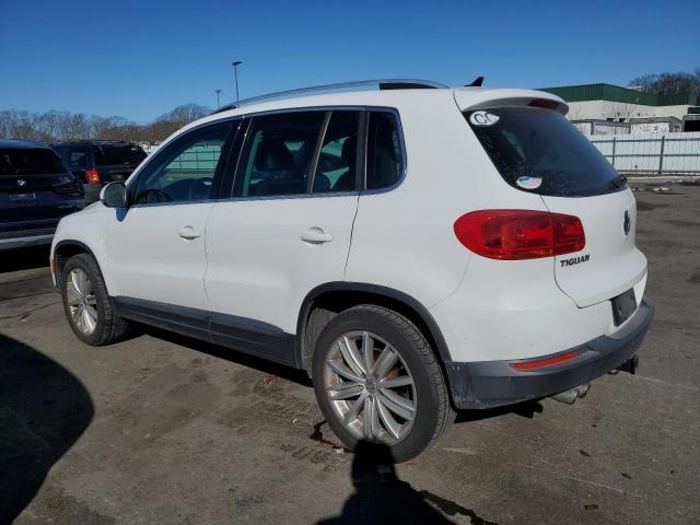 2013 Volkswagen Tiguan S - Фото 2