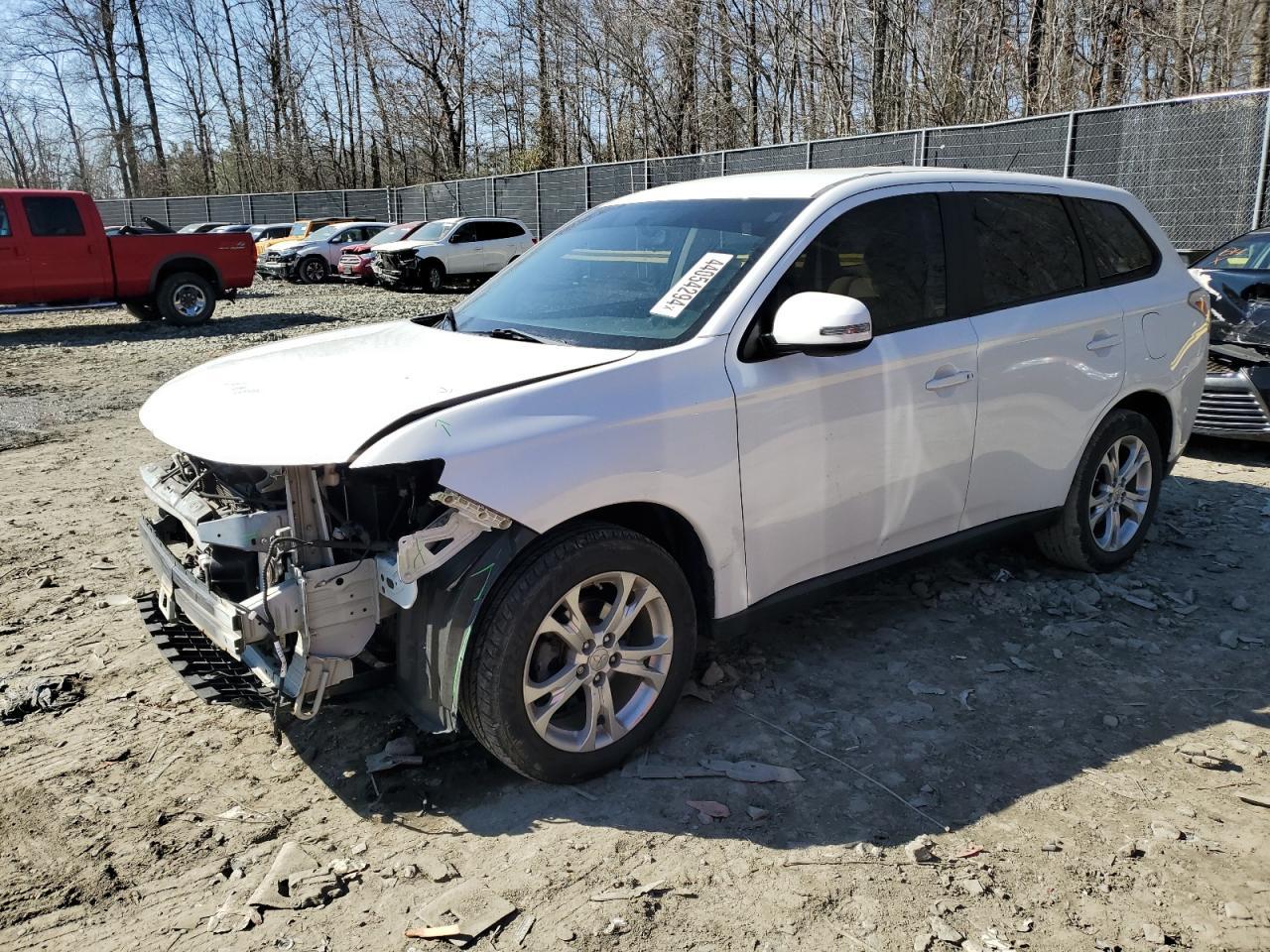 2014 MITSUBISHI OUTLANDER