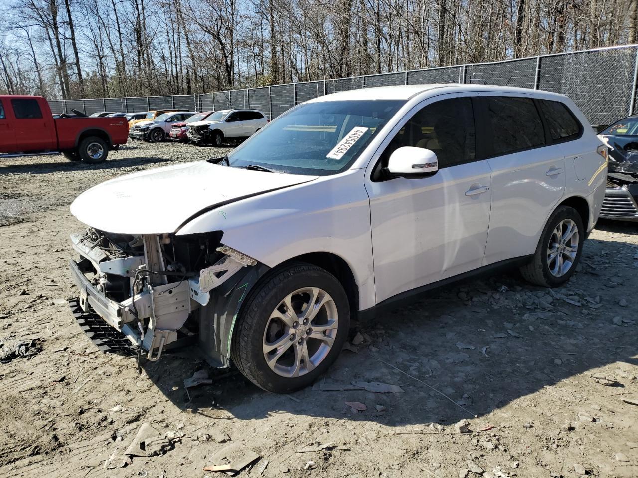 2014 MITSUBISHI OUTLANDER car image