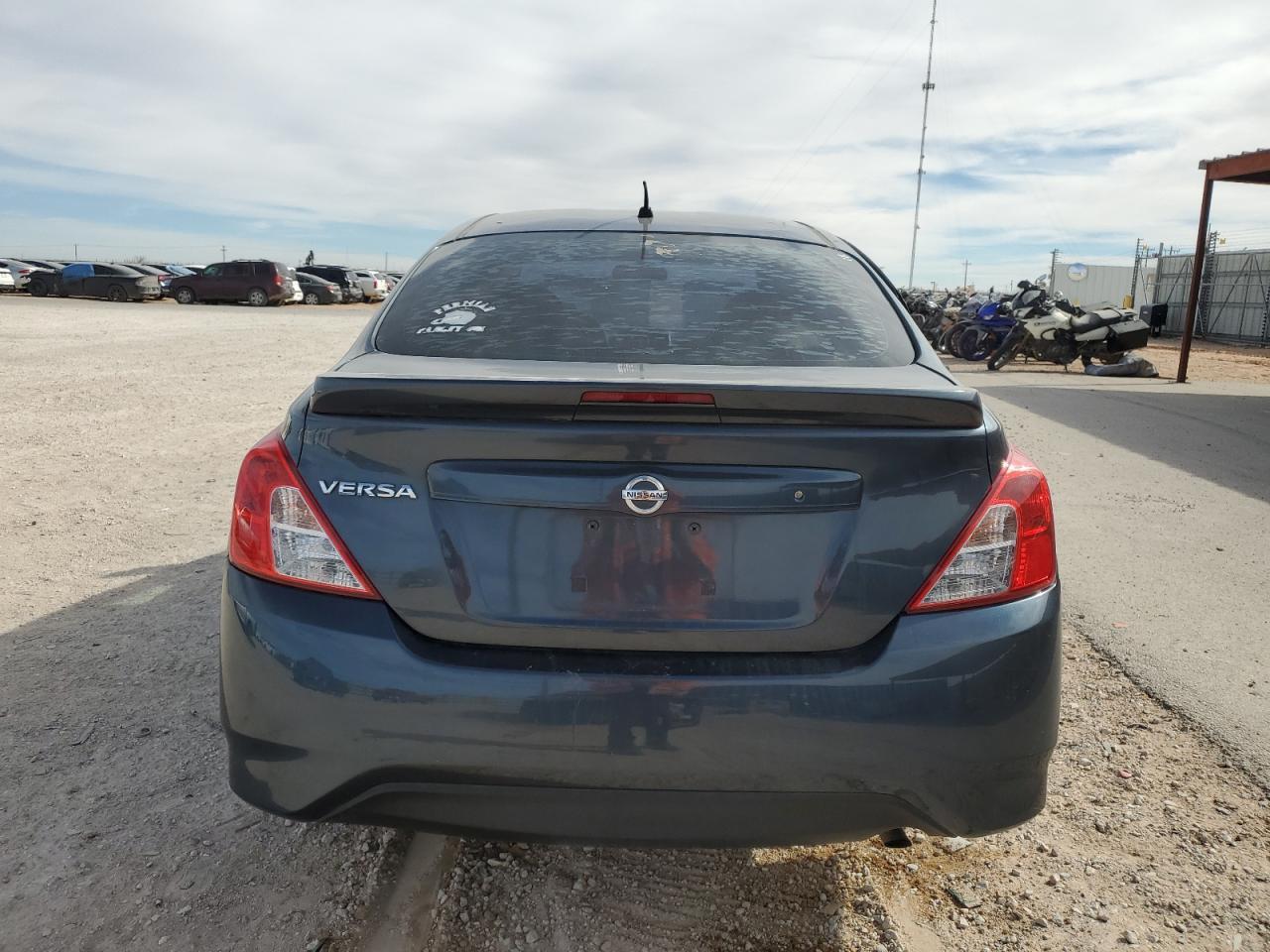 2016 NISSAN VERSA S - Фото 6