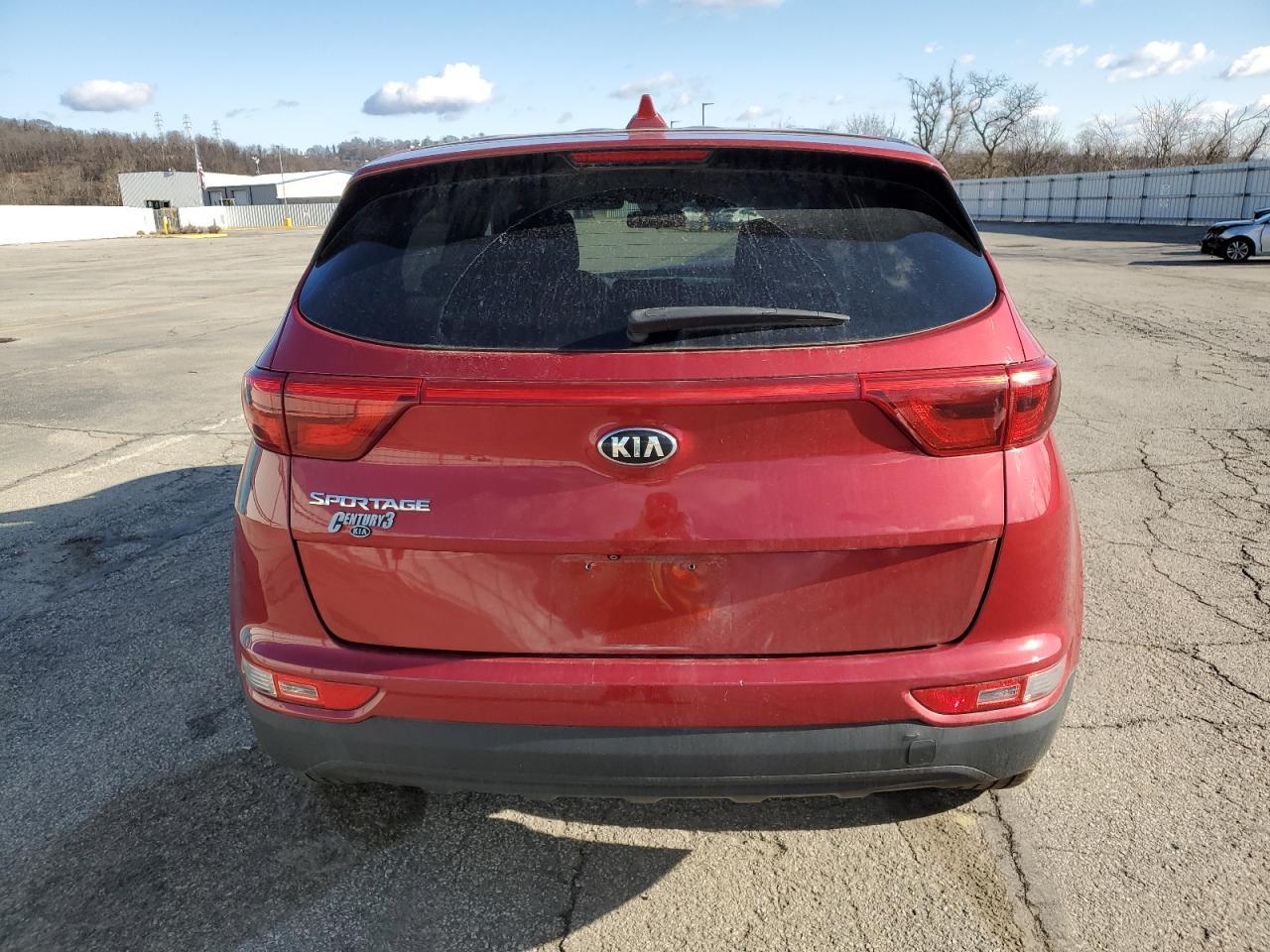 2017 KIA SPORTAGE L - Image 6