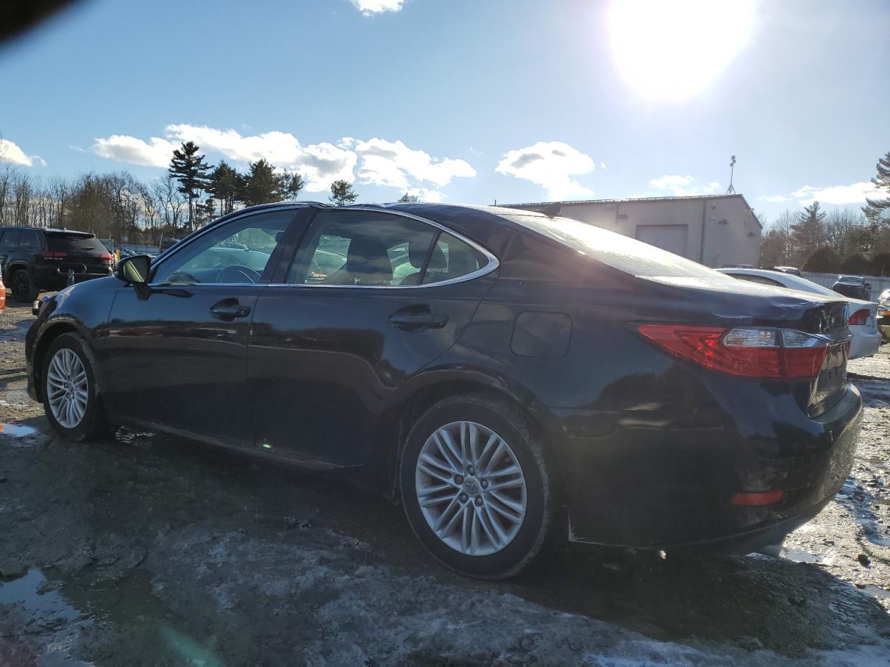 2014 LEXUS ES 350 - Image 2