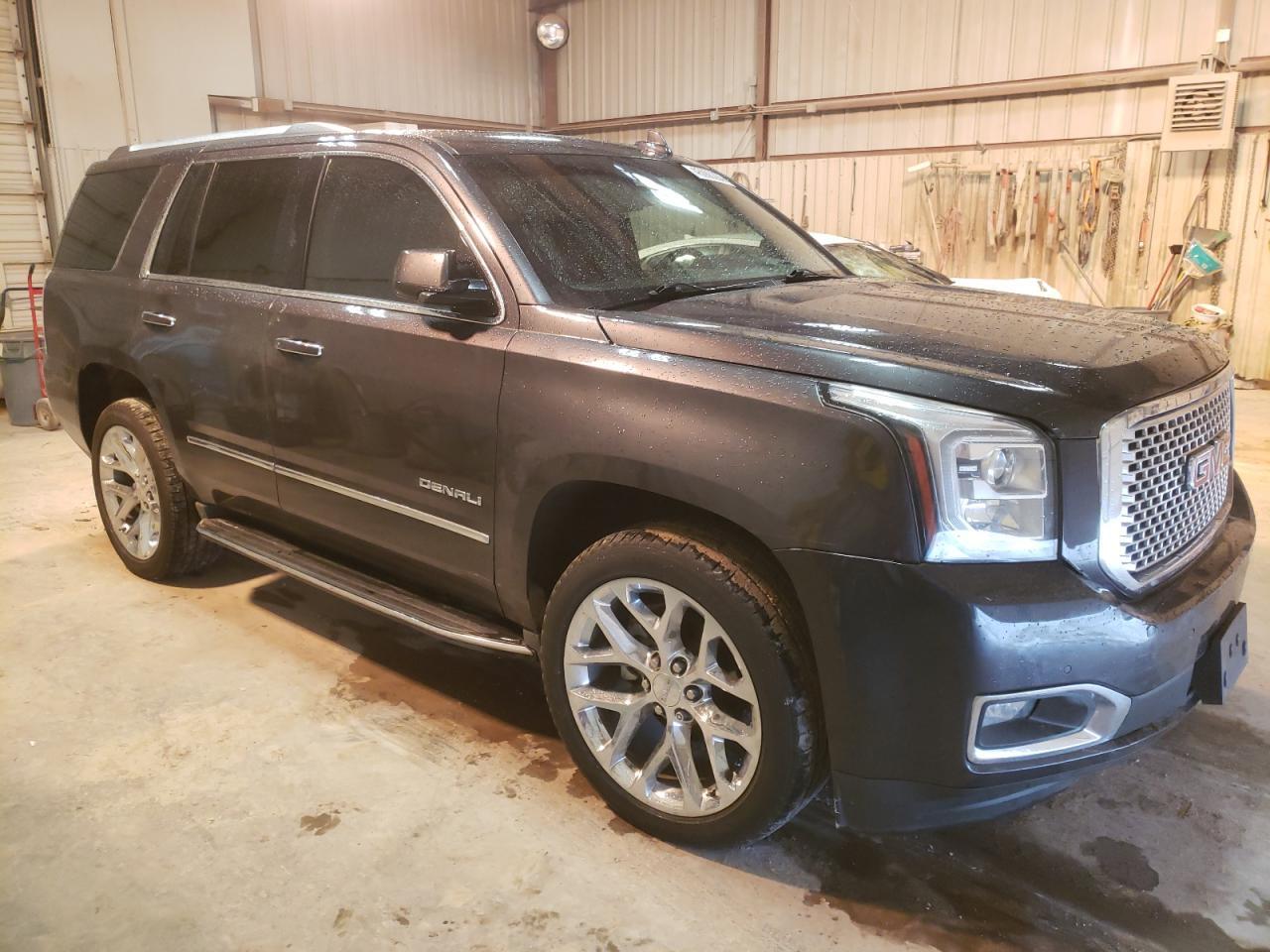 2017 GMC YUKON DENA - Фото 4
