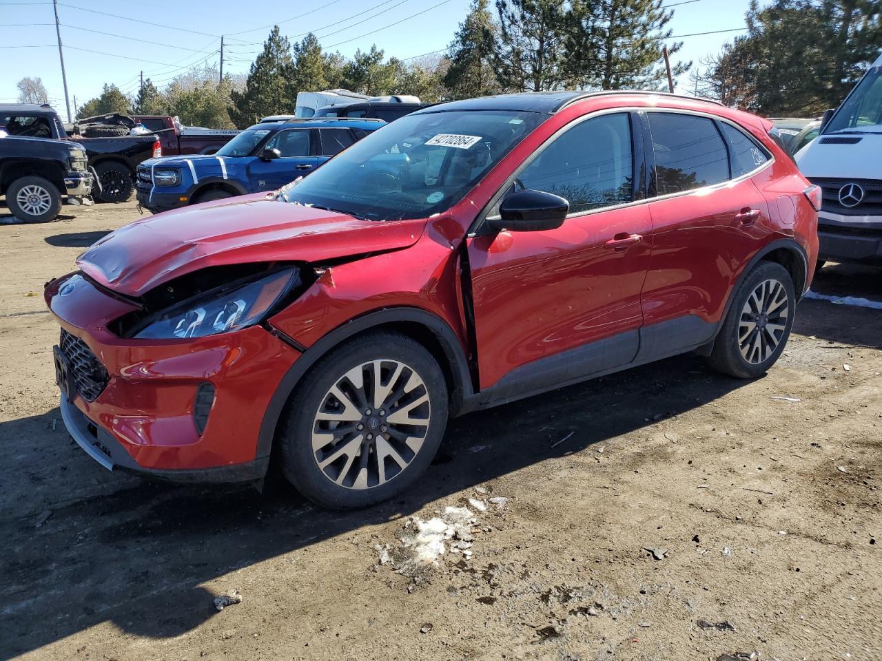 2020 FORD ESCAPE SE car image