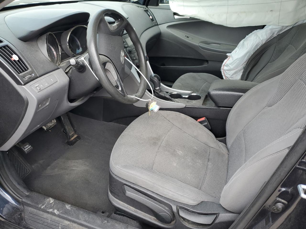 2013 HYUNDAI SONATA GLS - Image 7