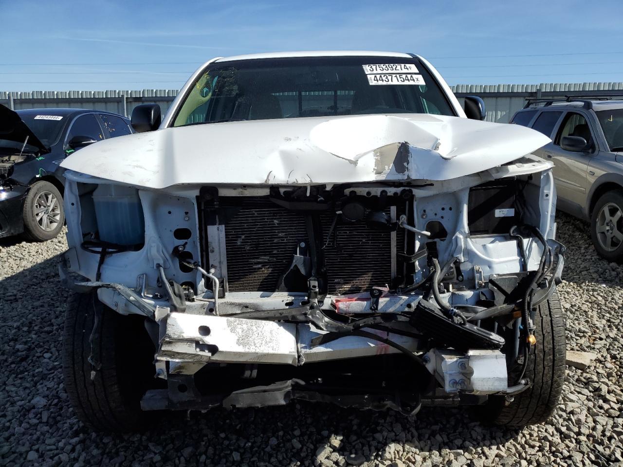 2011 TOYOTA TACOMA DOU - Фото 5