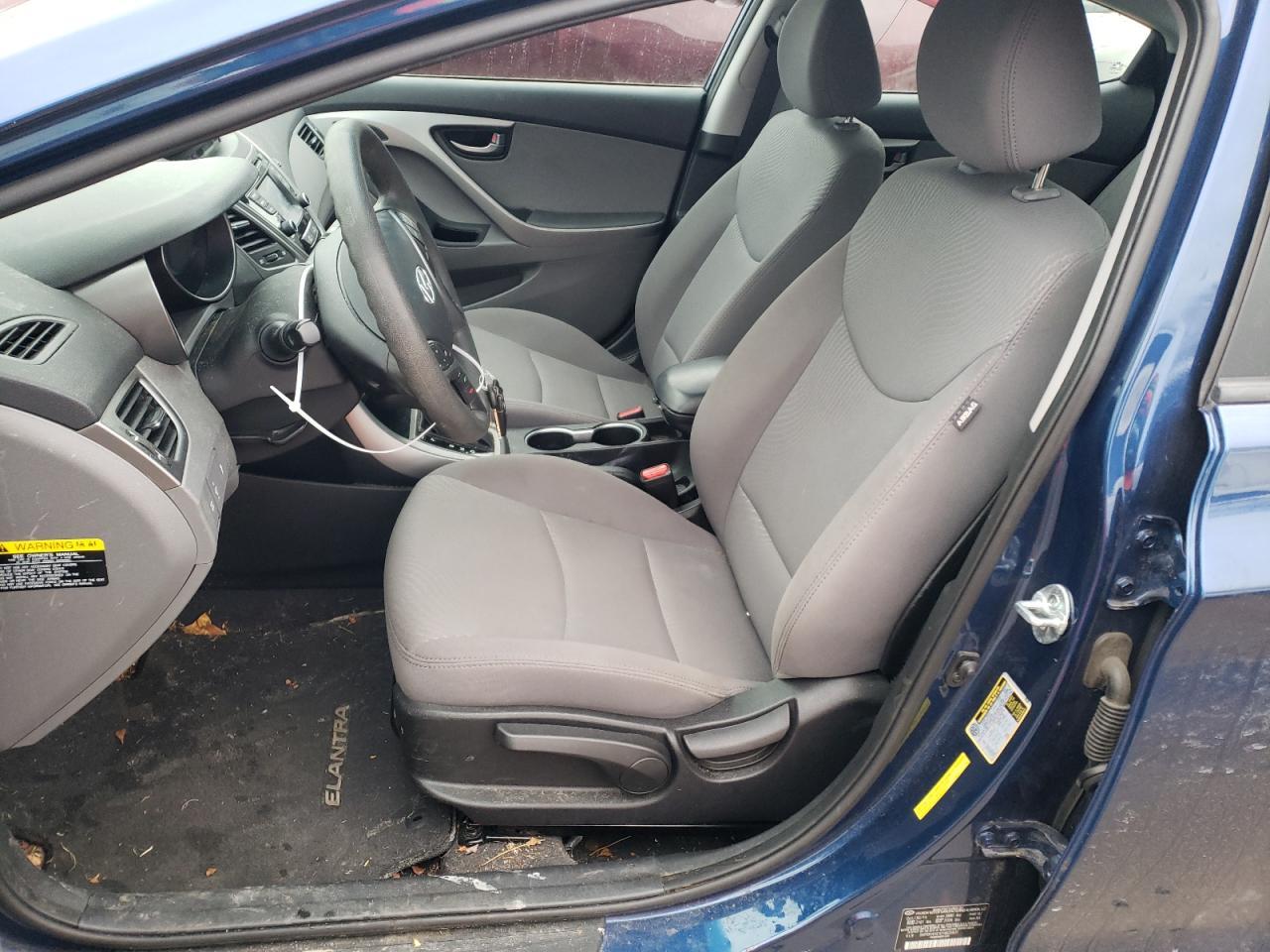 2015 HYUNDAI ELANTRA SE - Image 7