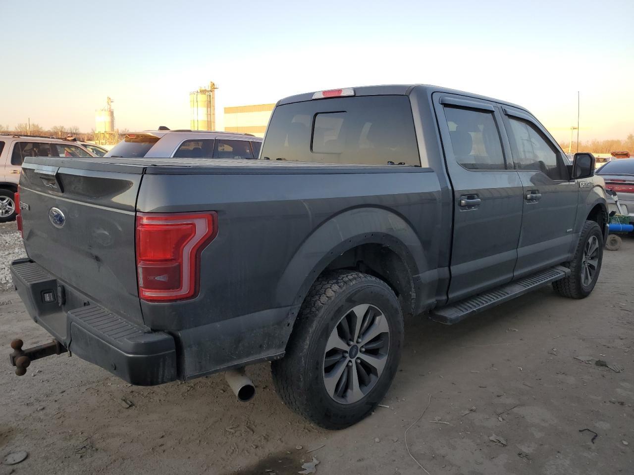 2016 FORD F150 SUPER - Фото 3