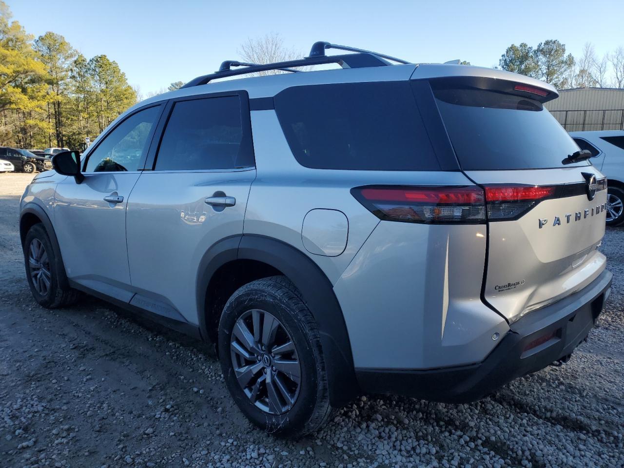 2023 NISSAN PATHFINDER - Image 2