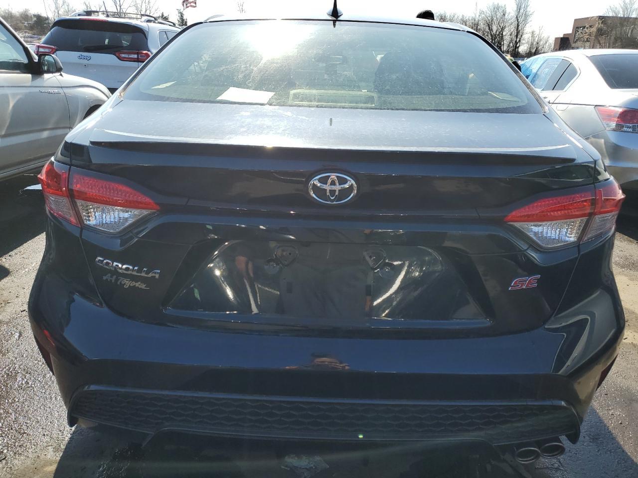 2022 TOYOTA COROLLA SE - Image 6