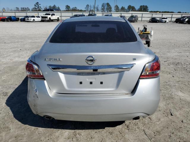 2015 Nissan Altima 2.5 - Image 6