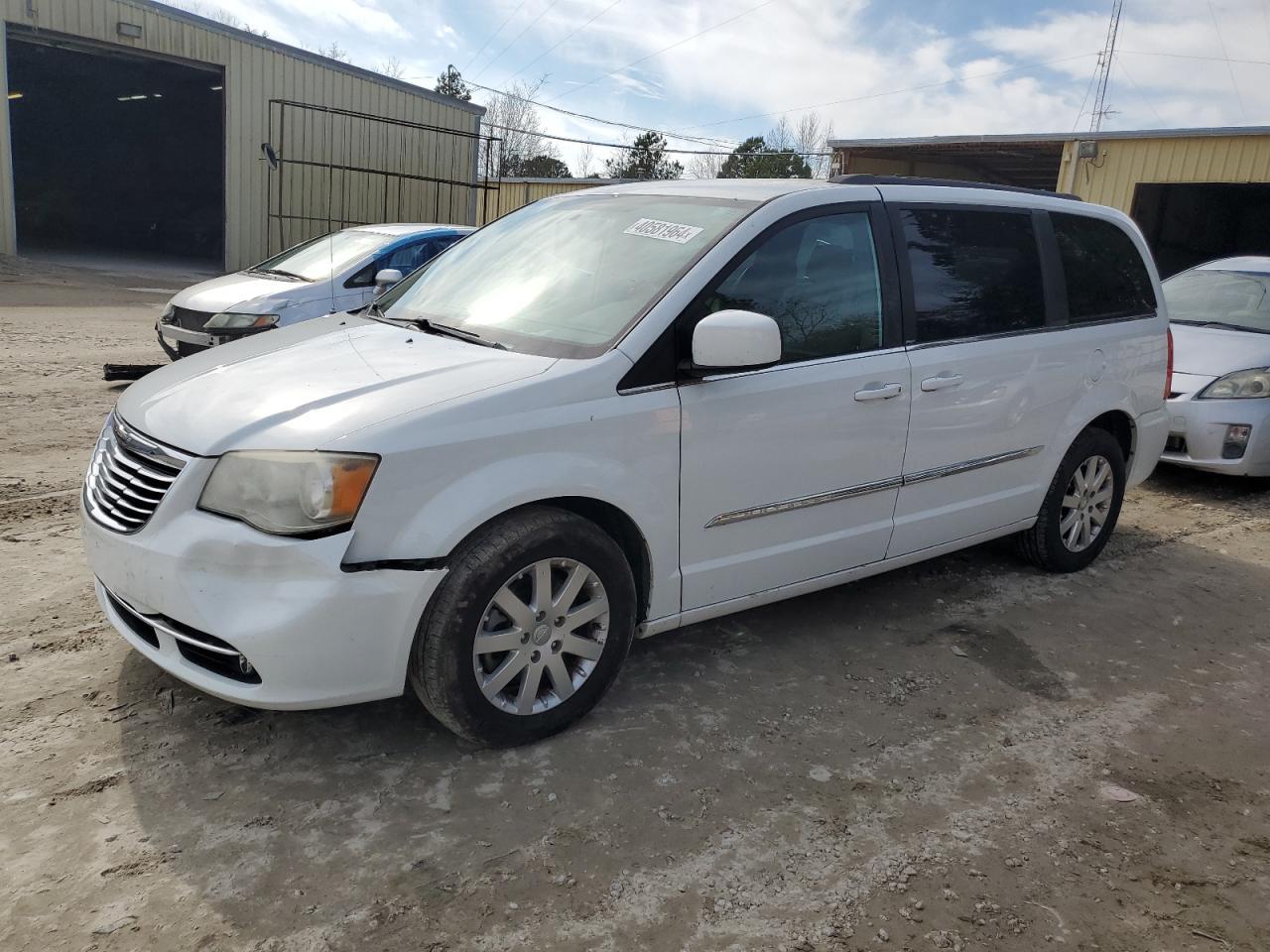 2014 CHRYSLER TOWN & COU