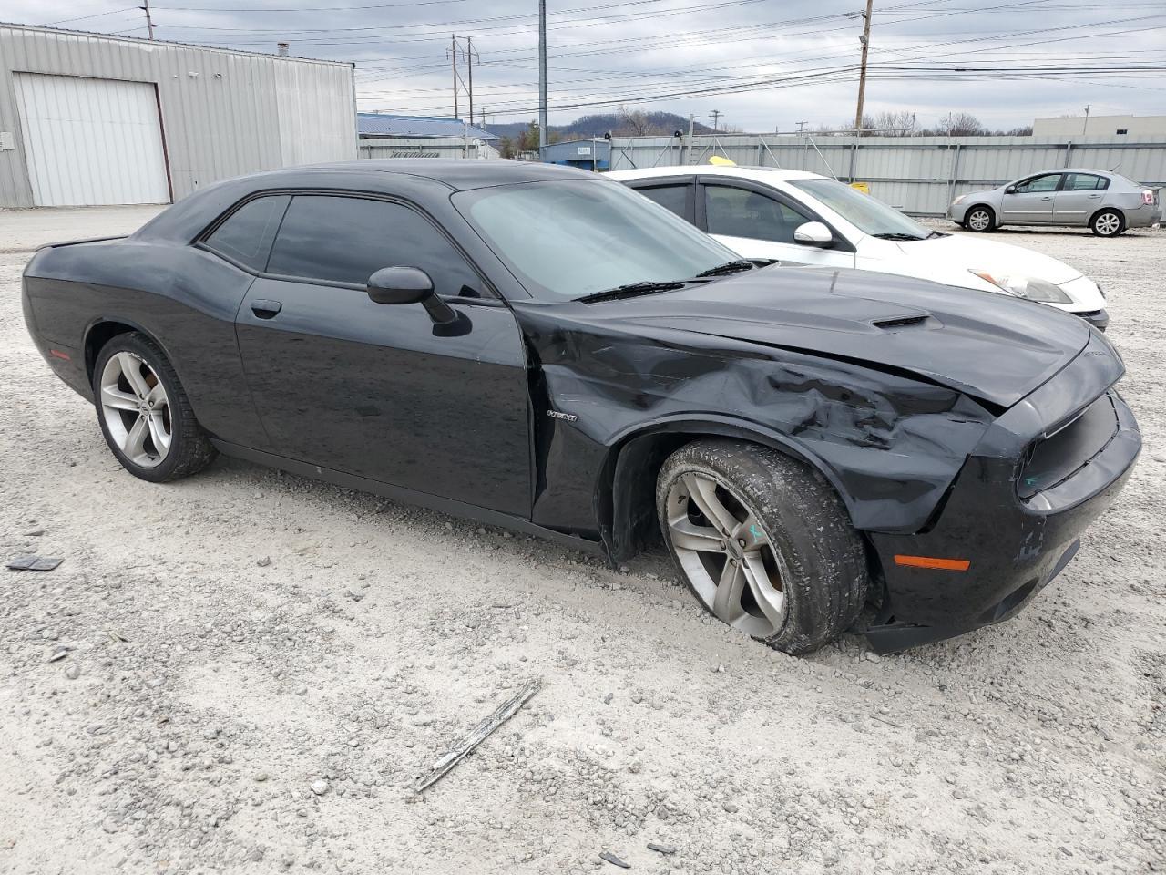 2017 DODGE CHALLENGER - Фото 4
