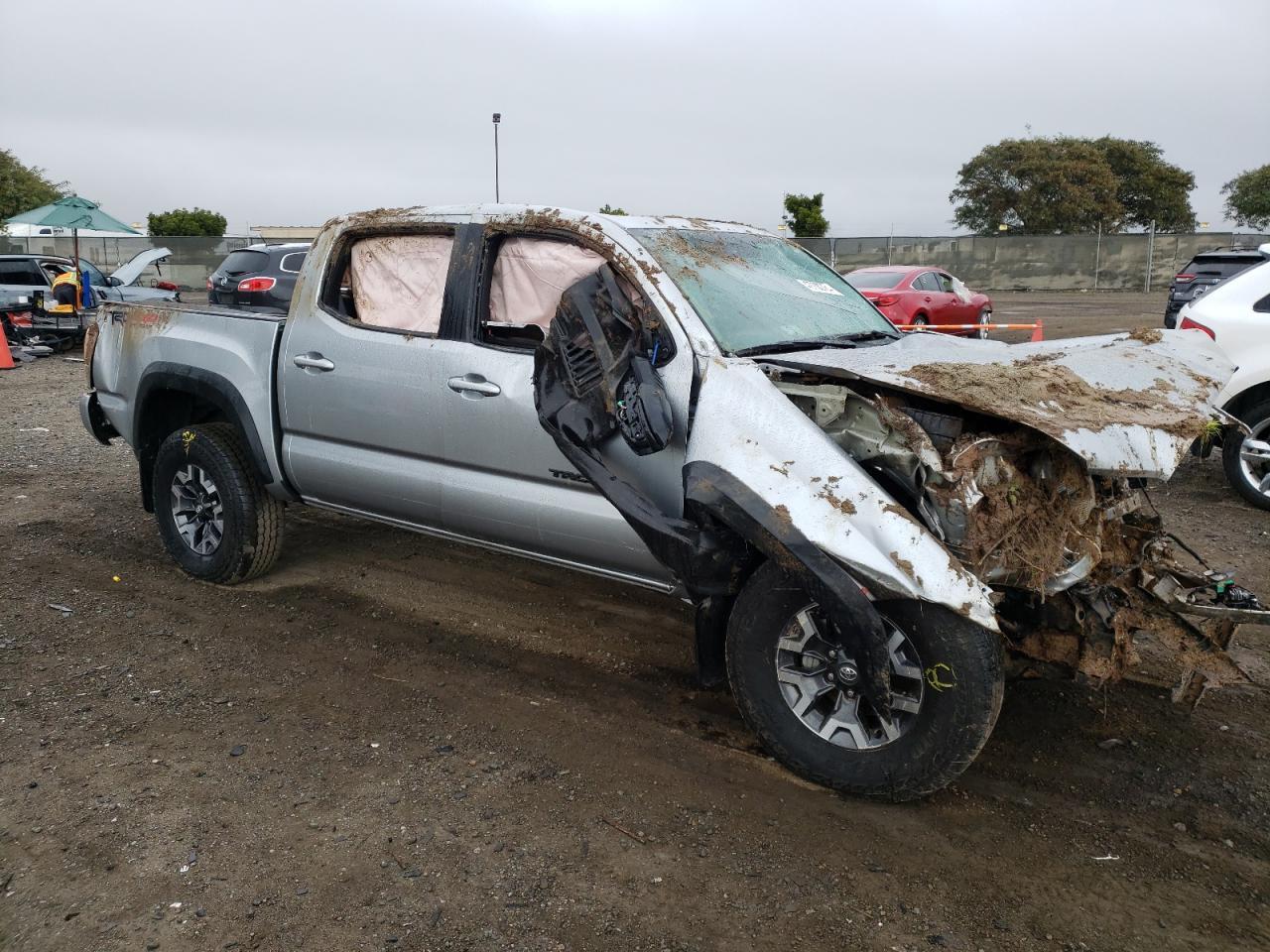 2023 TOYOTA TACOMA DOU - Фото 4