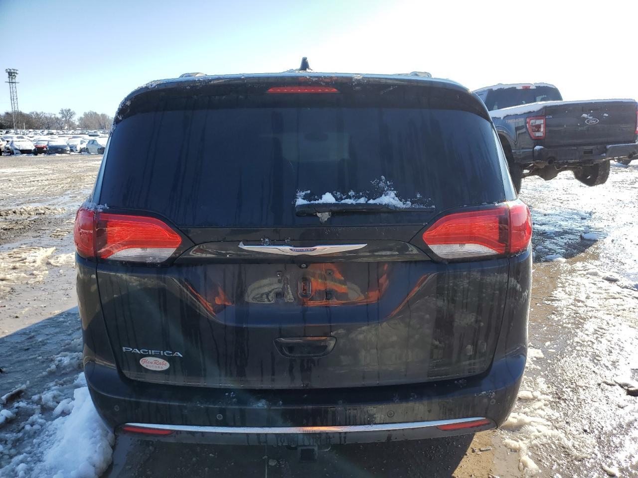2017 CHRYSLER PACIFICA T - Image 6