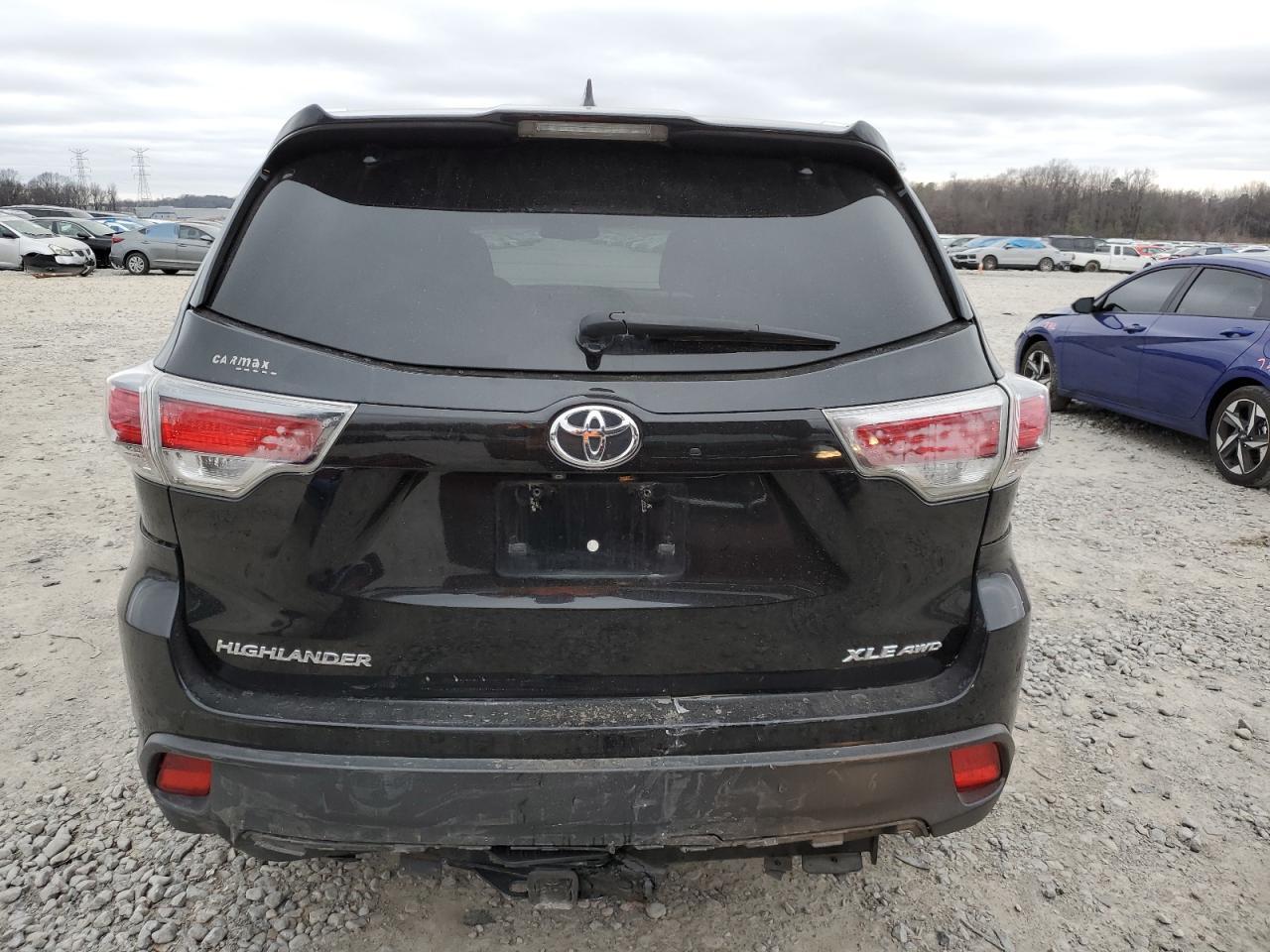 2015 TOYOTA HIGHLANDER - Image 6