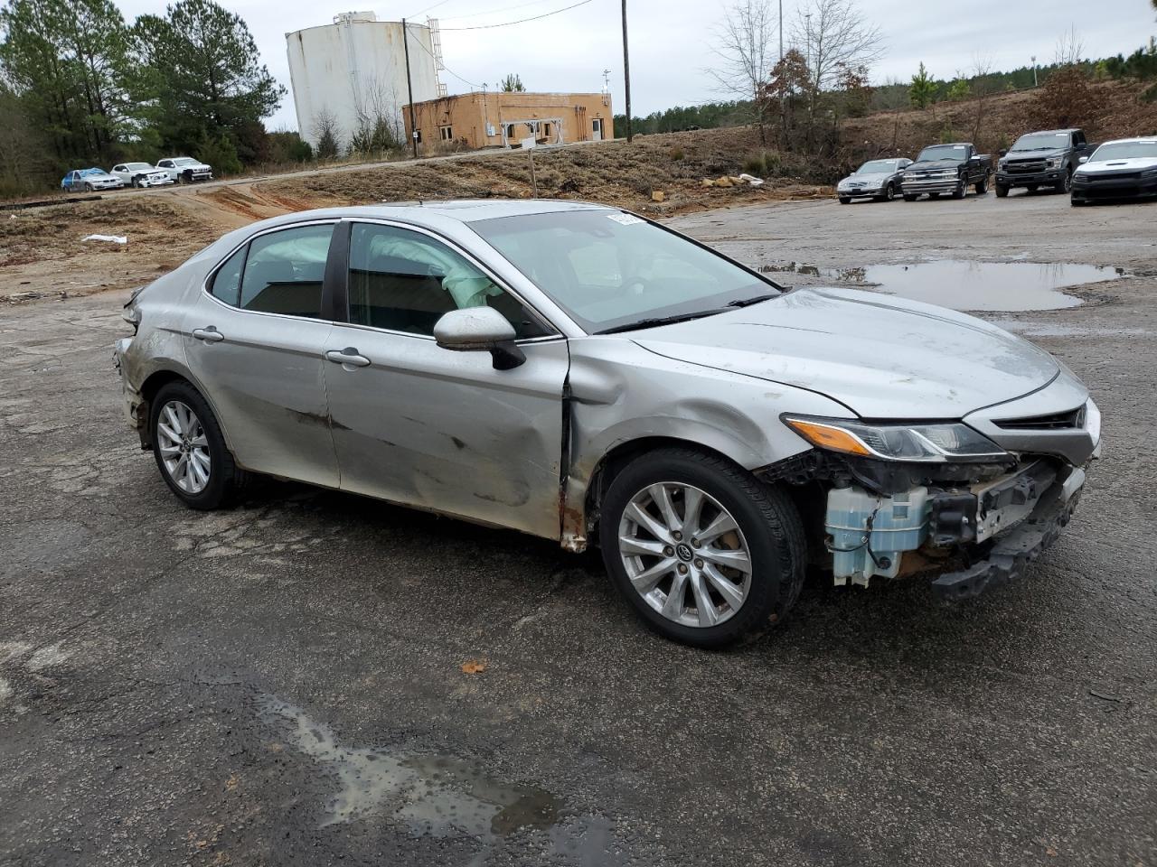 2018 TOYOTA CAMRY L - Image 4