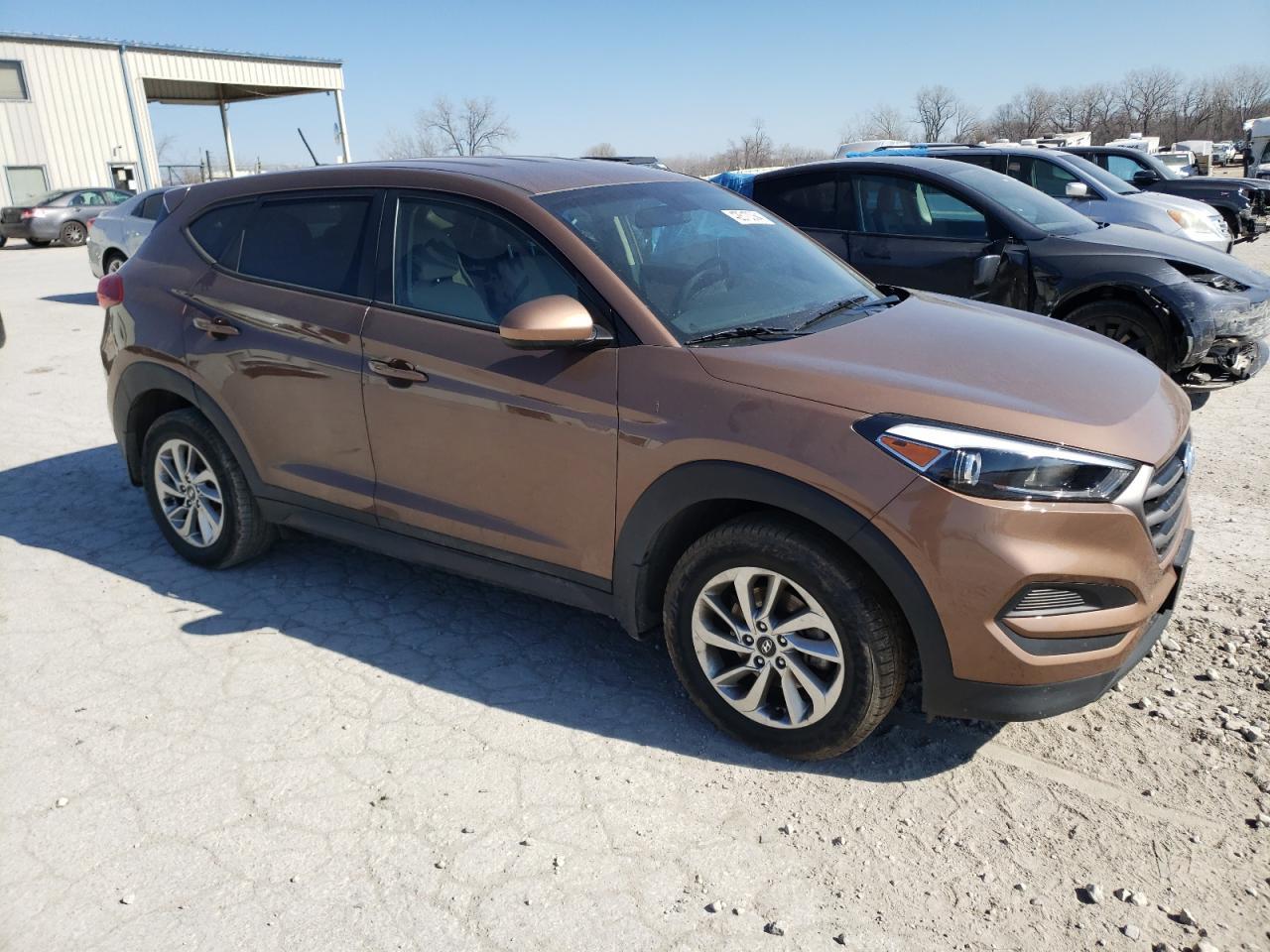 2016 HYUNDAI TUCSON SE - Фото 4