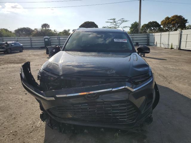 2024 Toyota Grand Highlander Xle - Image 5