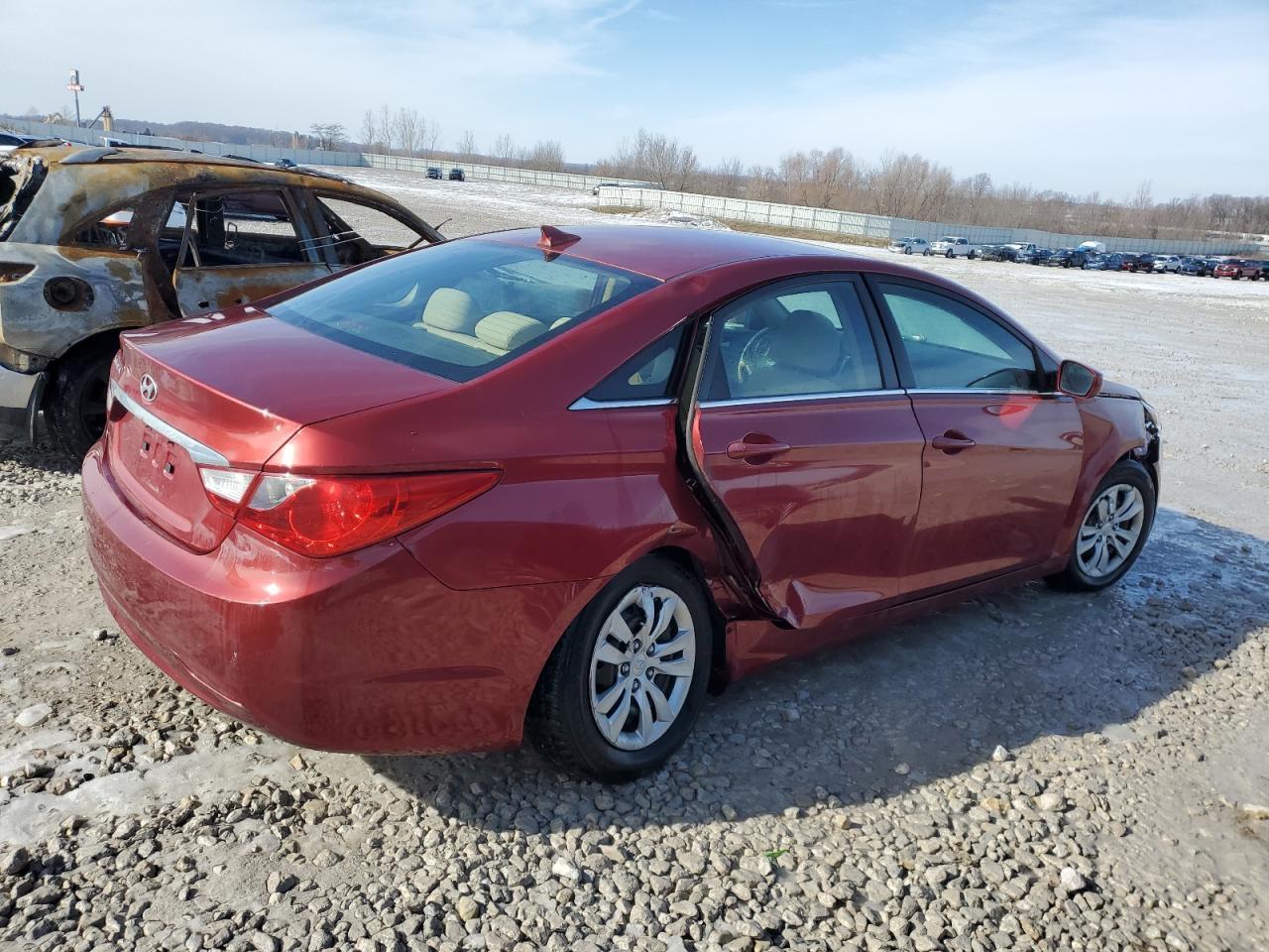 2013 HYUNDAI SONATA GLS - Фото 3