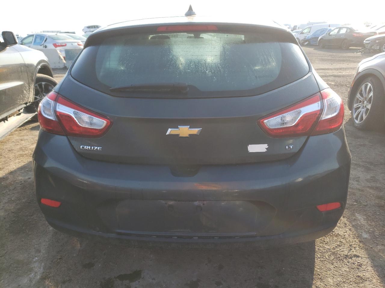 2017 CHEVROLET CRUZE LT - Image 6