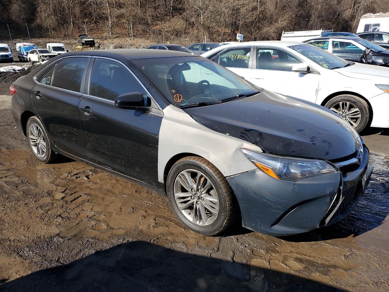 2017 TOYOTA CAMRY LE - Фото 4