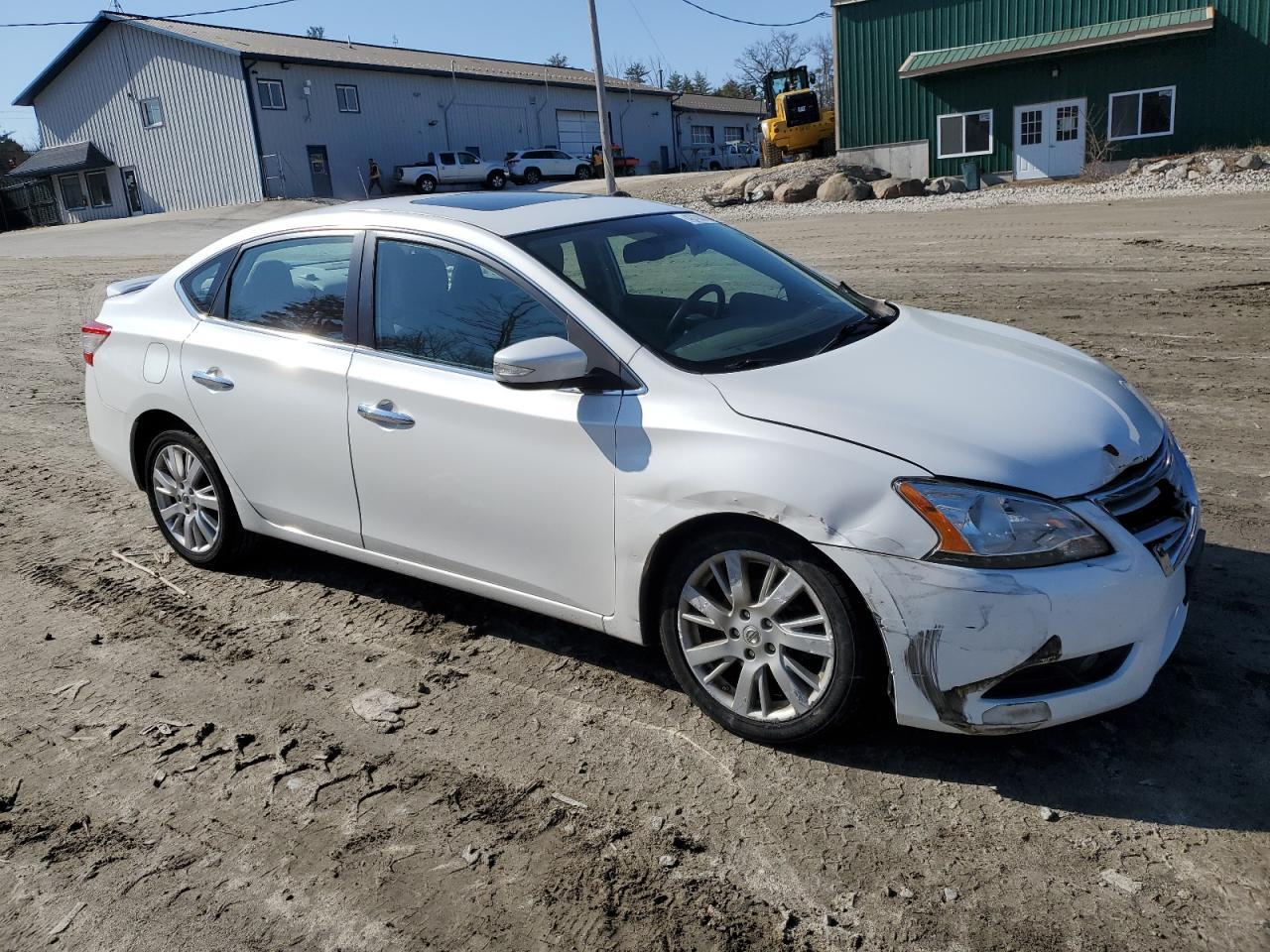 2013 NISSAN SENTRA S - Фото 4